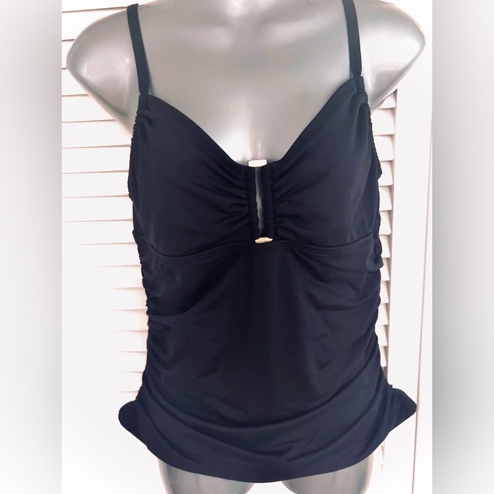 Apt 9 black ruched bikini/tankini top size 10